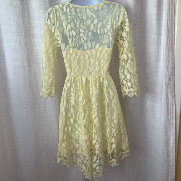 NWOT- Free People *YELLOW* Floral Lace Boho Dress! - Picture 6 of 7